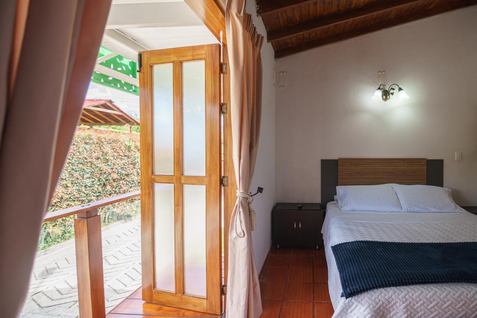 ريونيغرو Finca Hotel 12 Palmas- Aeropuerto Jmc المظهر الخارجي الصورة